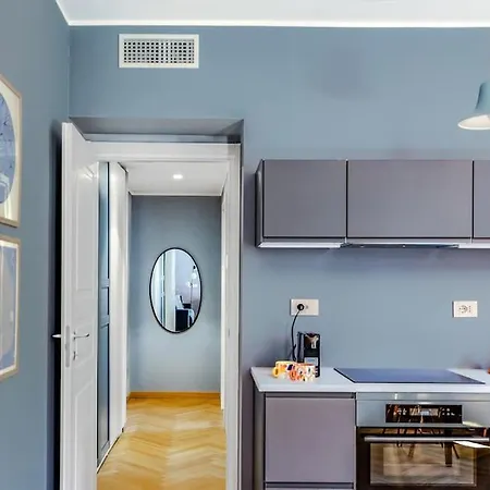 Tres Chic In The Heart Of Milan Apartment Exterior photo